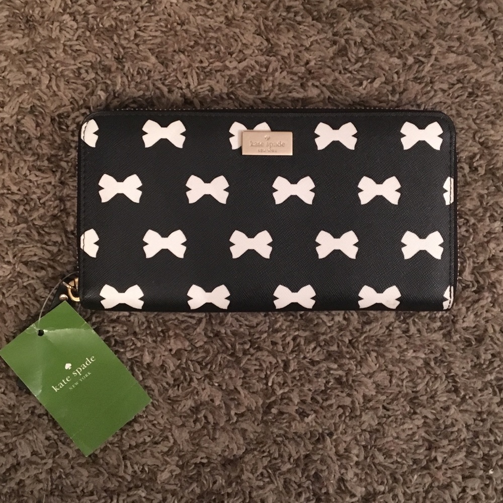 Kate Spade Neda Wallet - New with tags